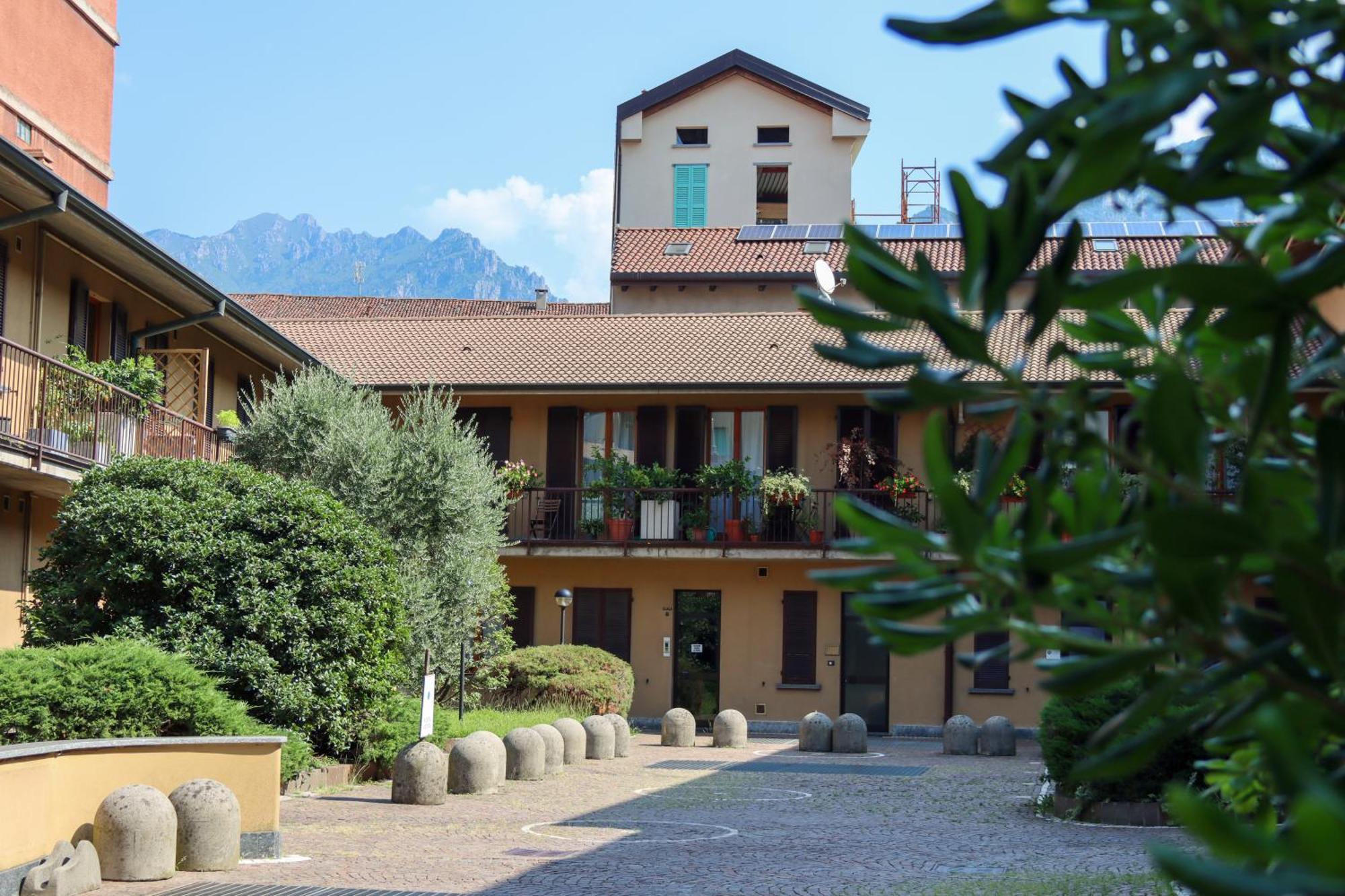Casa Ardo Wifi & Free Parking In Lecco Center Daire Dış mekan fotoğraf